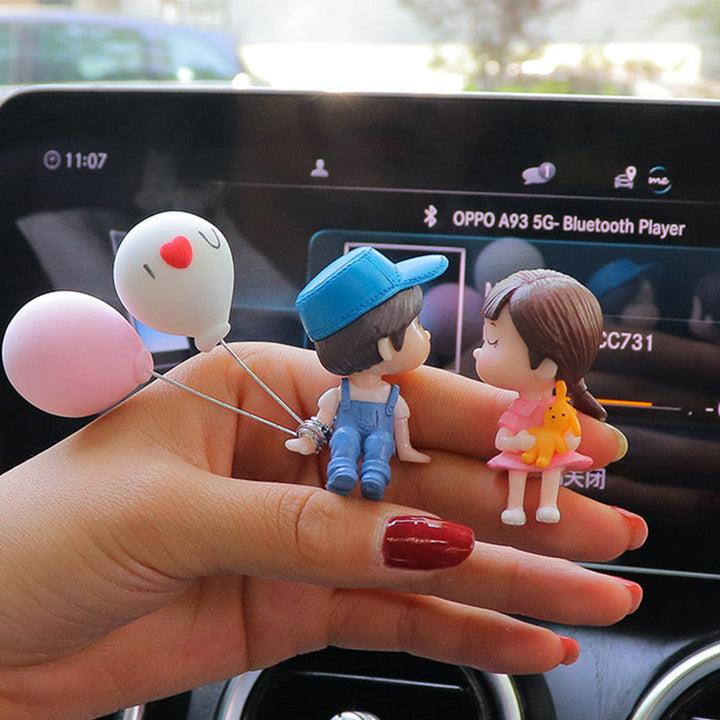 BowLift | Cute Couple Car Ornament