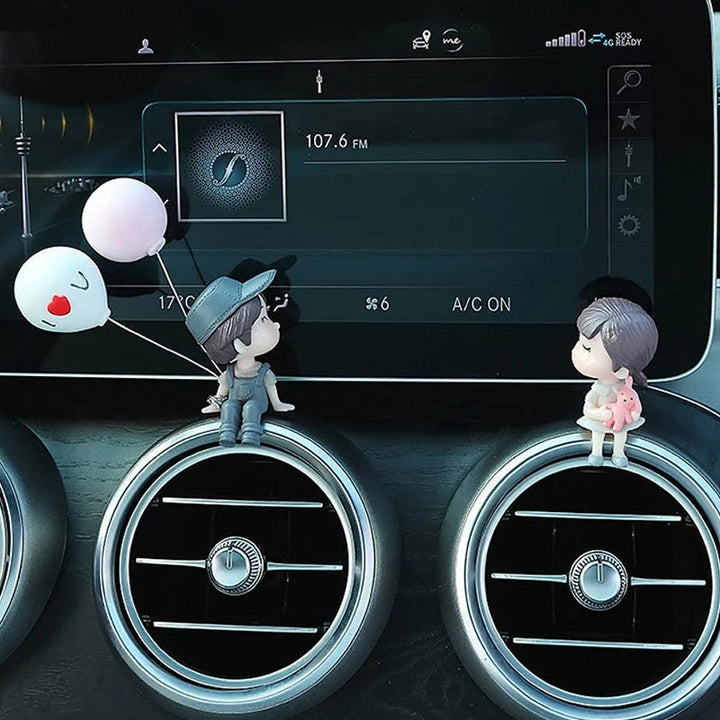 BowLift | Cute Couple Car Ornament