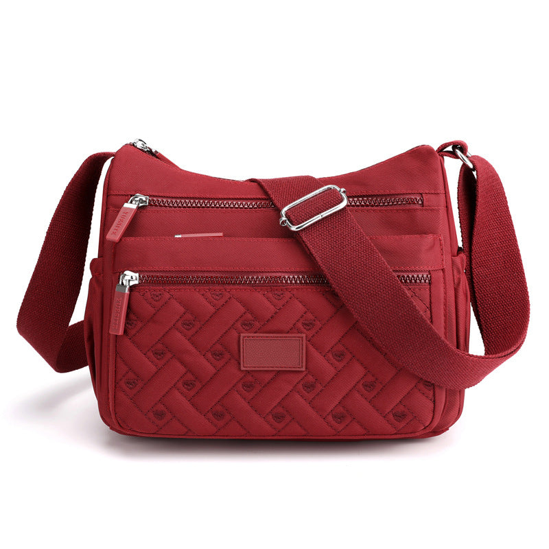 BowLift | Elegant with functionality with the luxury shoulder bag