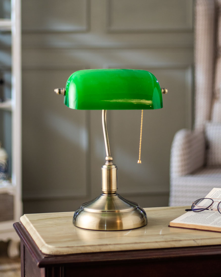 BowLift | Classic Banker Lamp