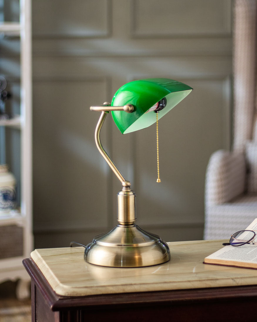 BowLift | Classic Banker Lamp