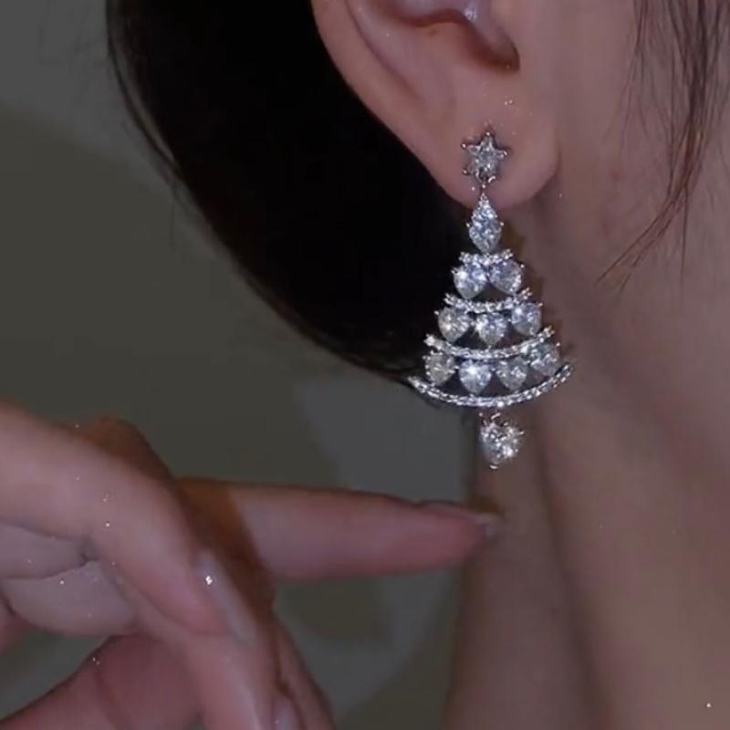 BowLift | Christmas tree earrings (One pair)
