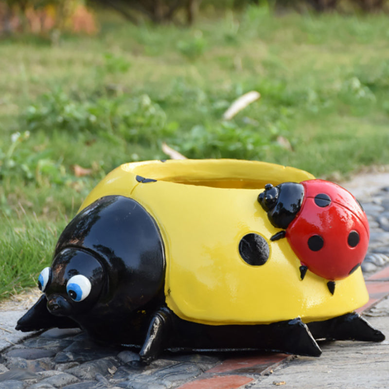 BowLift | Metal Ladybug Flower Pot