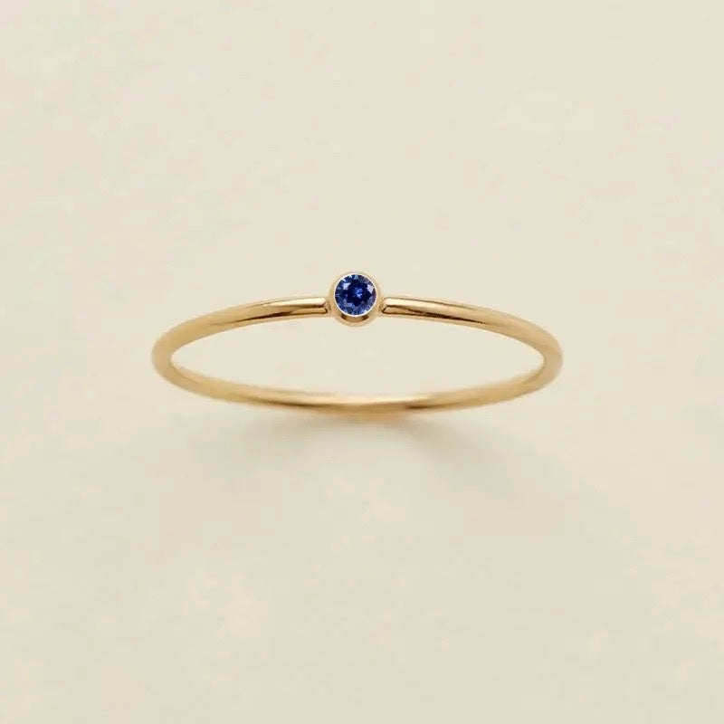 BowLift | Dainty Birthstone Ring