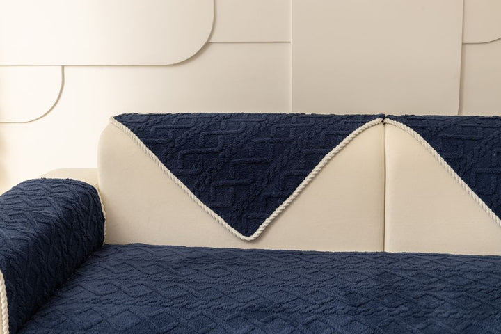 BowLift | Classic One-Piece Sofa Slipcover