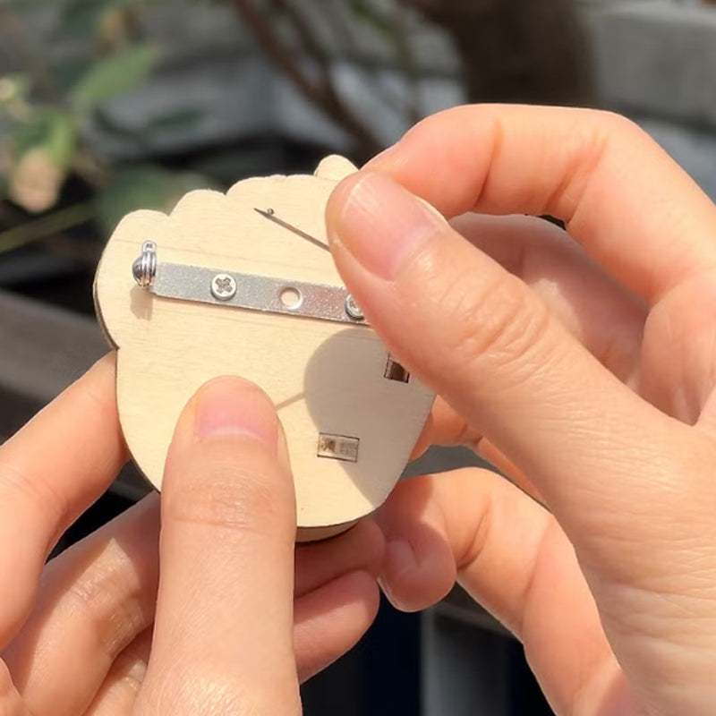 BowLift | Funny Wooden Finger Brooch