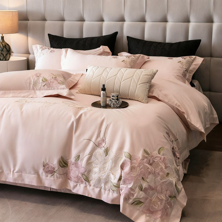 Cotton bed linen, 4-piece, embroidered, satin