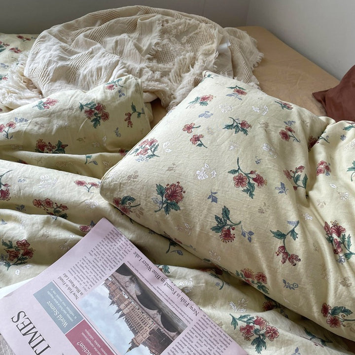 Bedding set made of cotton, floral pattern