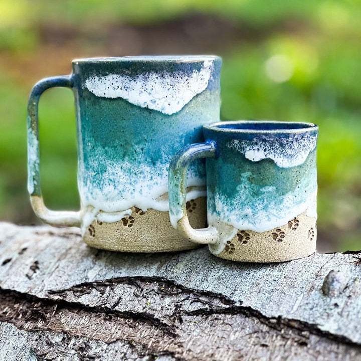 BowLift | Paw Print Ocean Coastline Mug