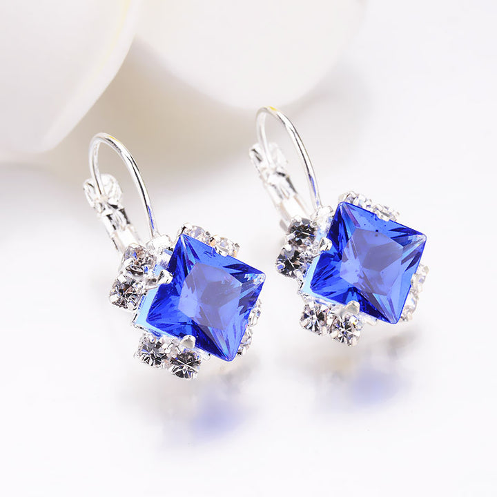 Elegant Vintage-Inspired Drop Earrings Bowlift