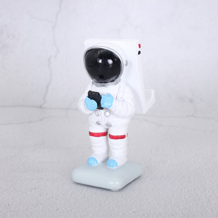 Astronaut-Themed Smartphone Stand