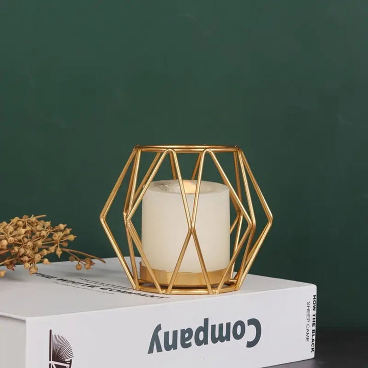 BowLift | Wireframe Sleek Iron Candle Holder