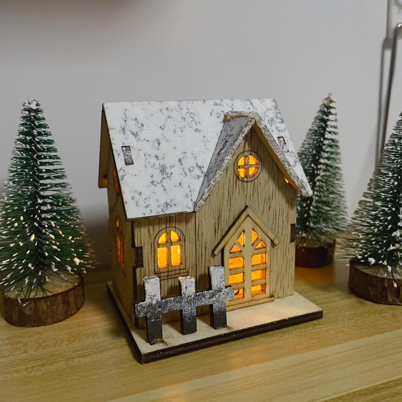 BowLift | Christmas Lighted House