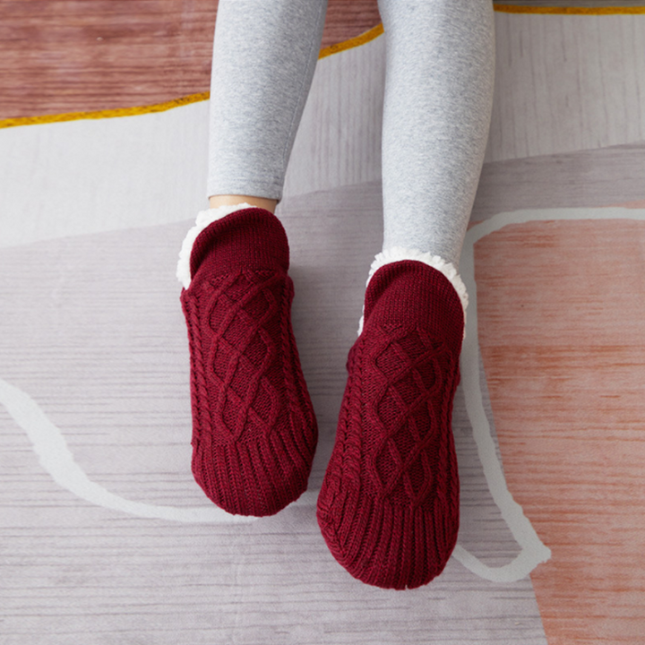 BowLift | V neck Cozy Socks Slippers