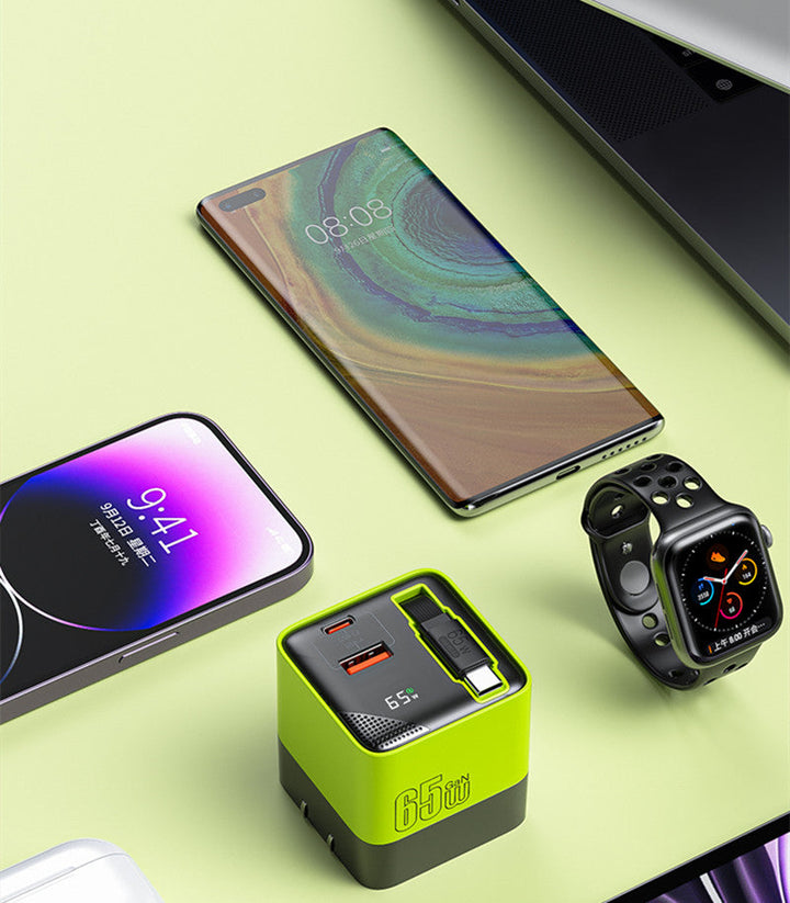 BowLift | USB-C Multi-Port Charger With Built-In Retractable Cable