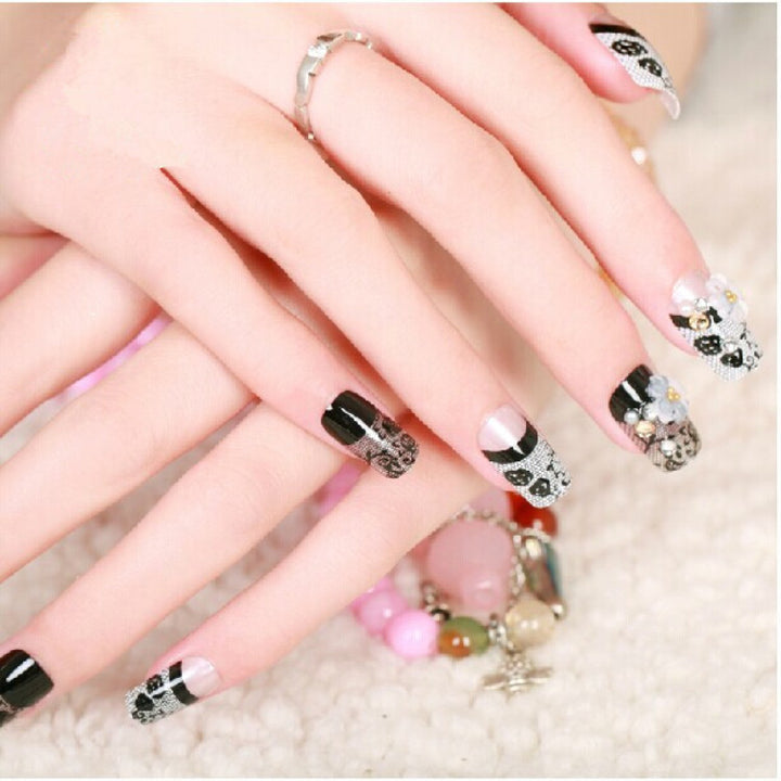 Artistic Floral and Rhinestone Press-On Nail Set