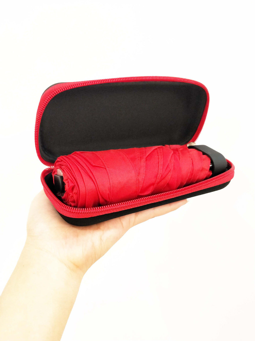 Women's compact and stylish umbrella case Bowlift