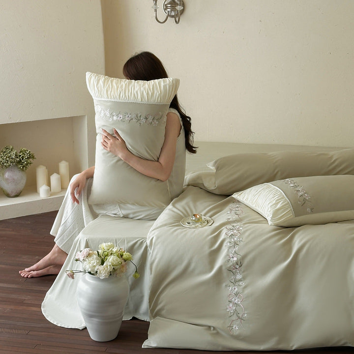 Bedding set, 100 count long staple cotton, brushed