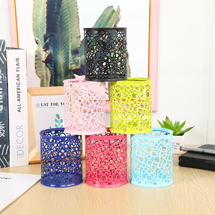 Floral Patterned Metal Pen Holder Bowlift