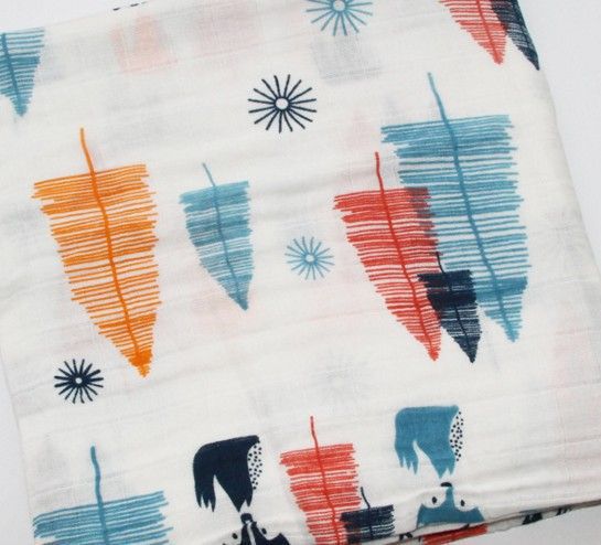 Cotton Muslin Baby Blanket with Heart Pattern Bowlift