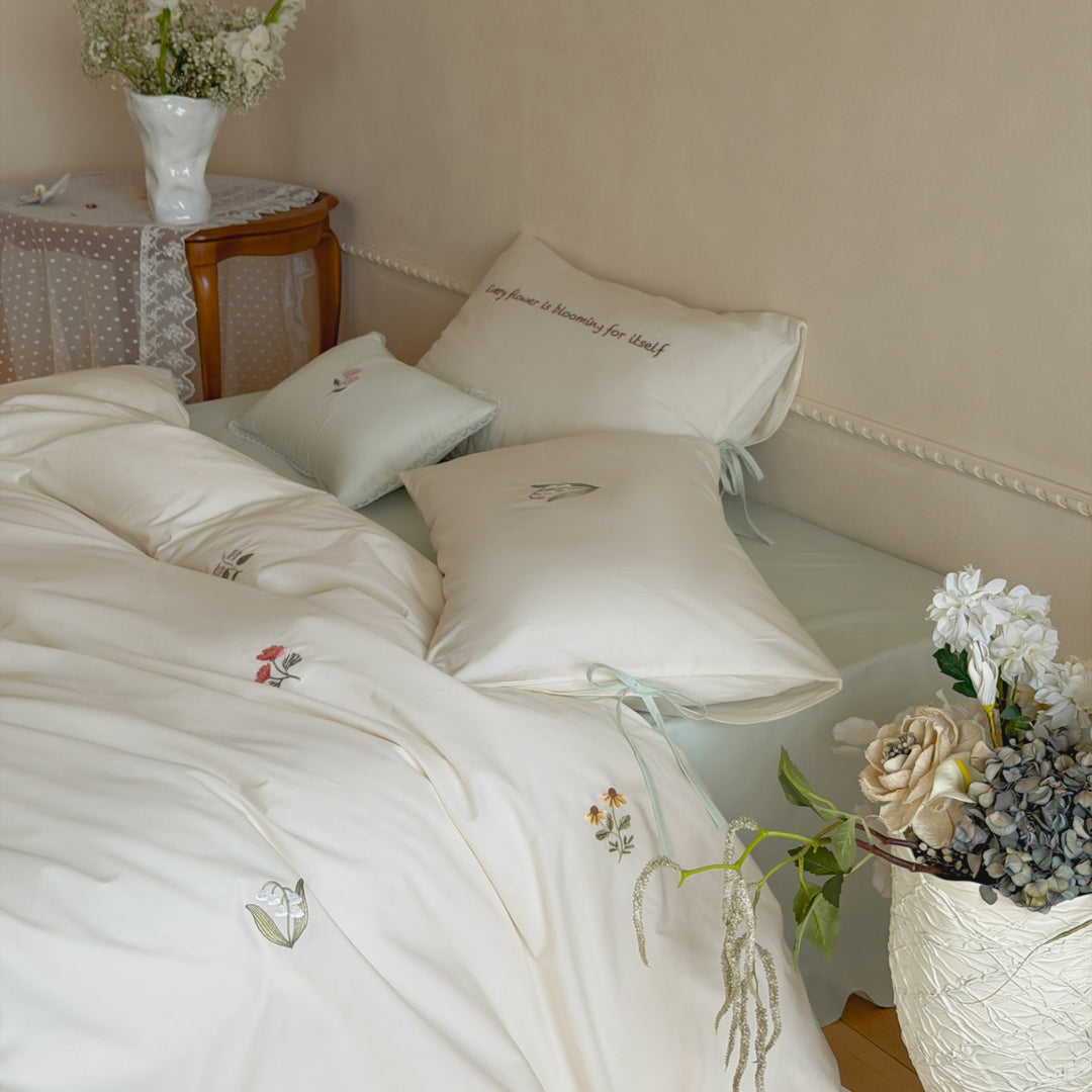 Cotton bedding set, 4-piece, with embroidery