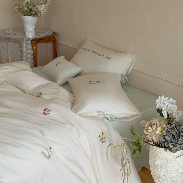 Cotton bedding set, 4-piece, with embroidery