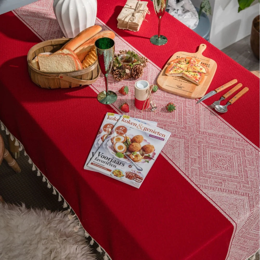 BowLift | Glisstra Geometric Tassel Tablecloth