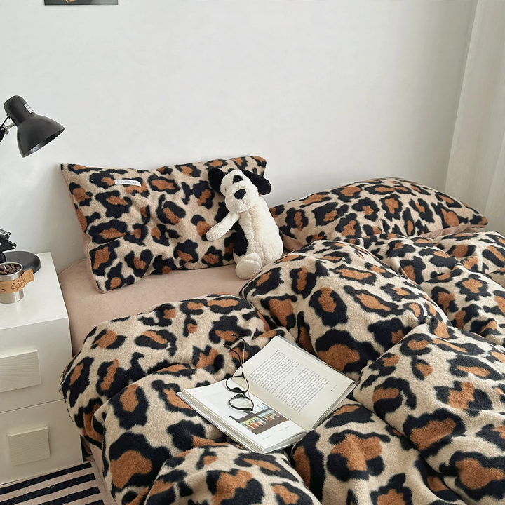Milk fleece bedding set, reversible, warming