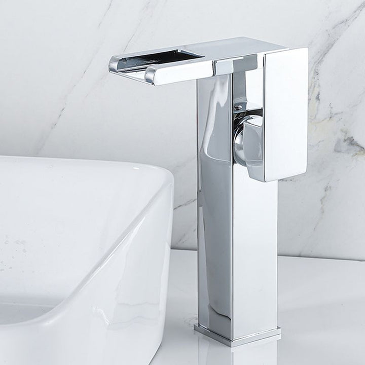 BowLift | Contemporary Sink Faucet Solid Color Low Arc Bathroom Sink Faucet