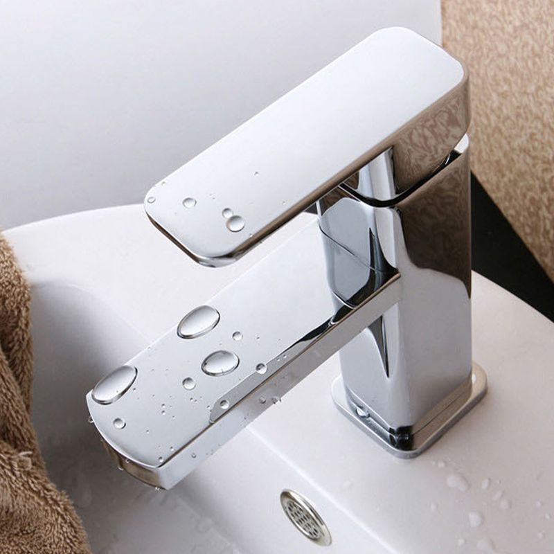 BowLift | Cubic Chrome Bathroom Faucet Low Arc Single Lever Basin Faucet