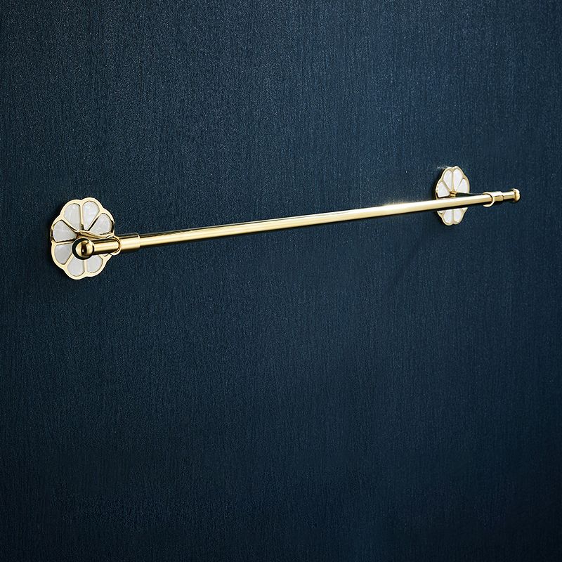 BowLift | Metal Simple Bathroom Accessories as a Single Piece or in a Set in Gold