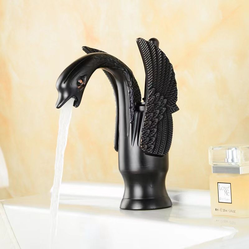 BowLift | Full brass bathroom sink faucet hot and cold water single lever sink faucet