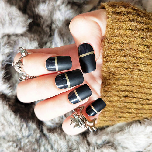 Stylish Matte Press-On Nail Set with Gold Accents