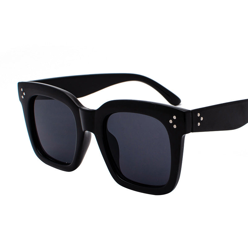 Women's Sunglasses Bowlift