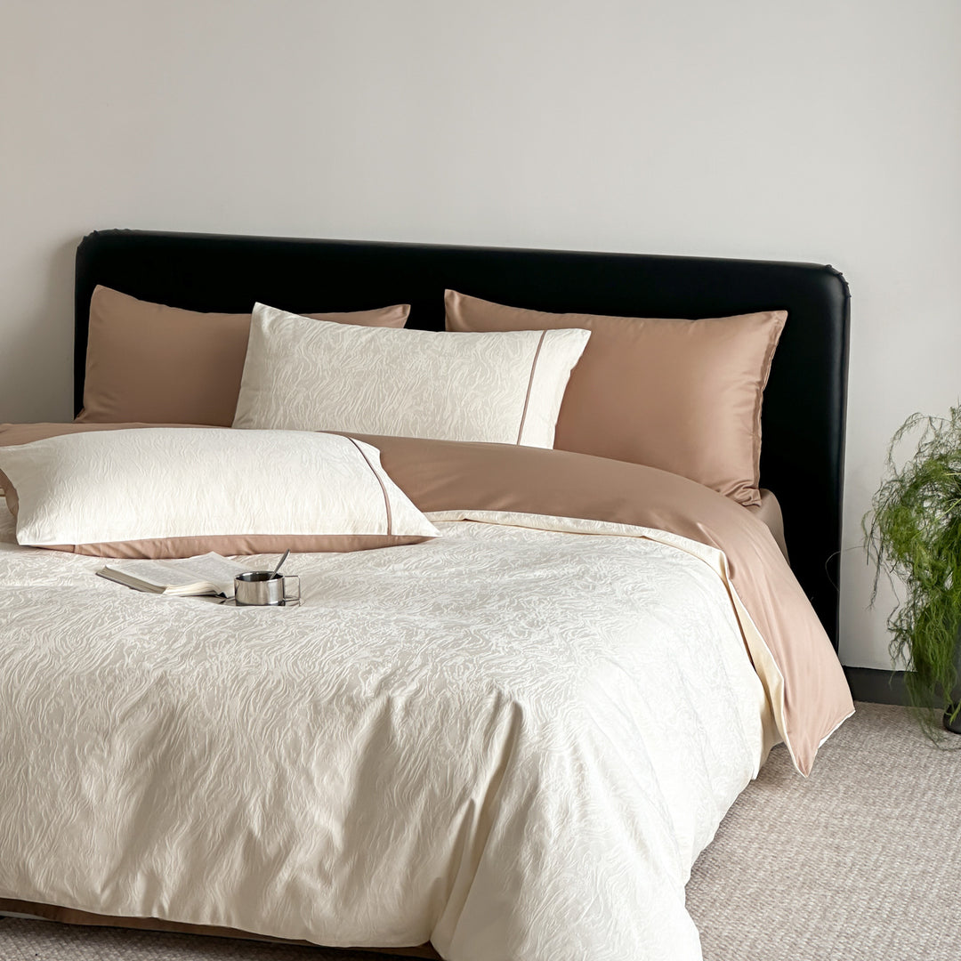 Cotton bedding set with jacquard pattern