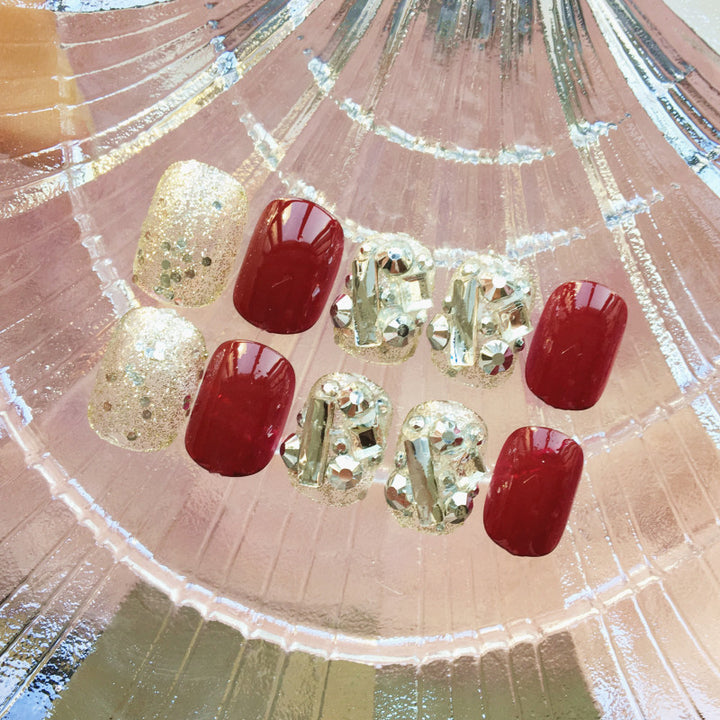 Glamorous Rhinestone and Glitter Press-On Nail Set
