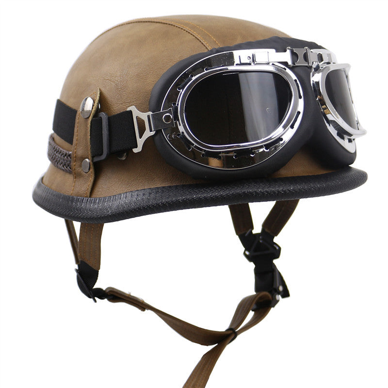 Vintage-Style Motorcycle Helmet with Goggles Vintage Retro Design