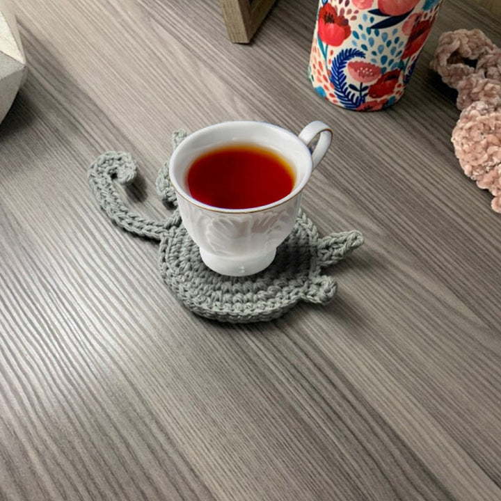 BowLift | Cute Knitted Kitten Butt Coasters