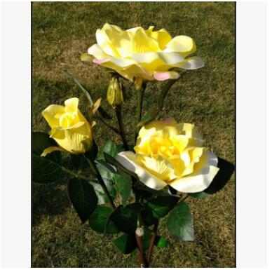 BowLift | Solar-powered rose lights – garden stakes with solar panel for decorative lighting