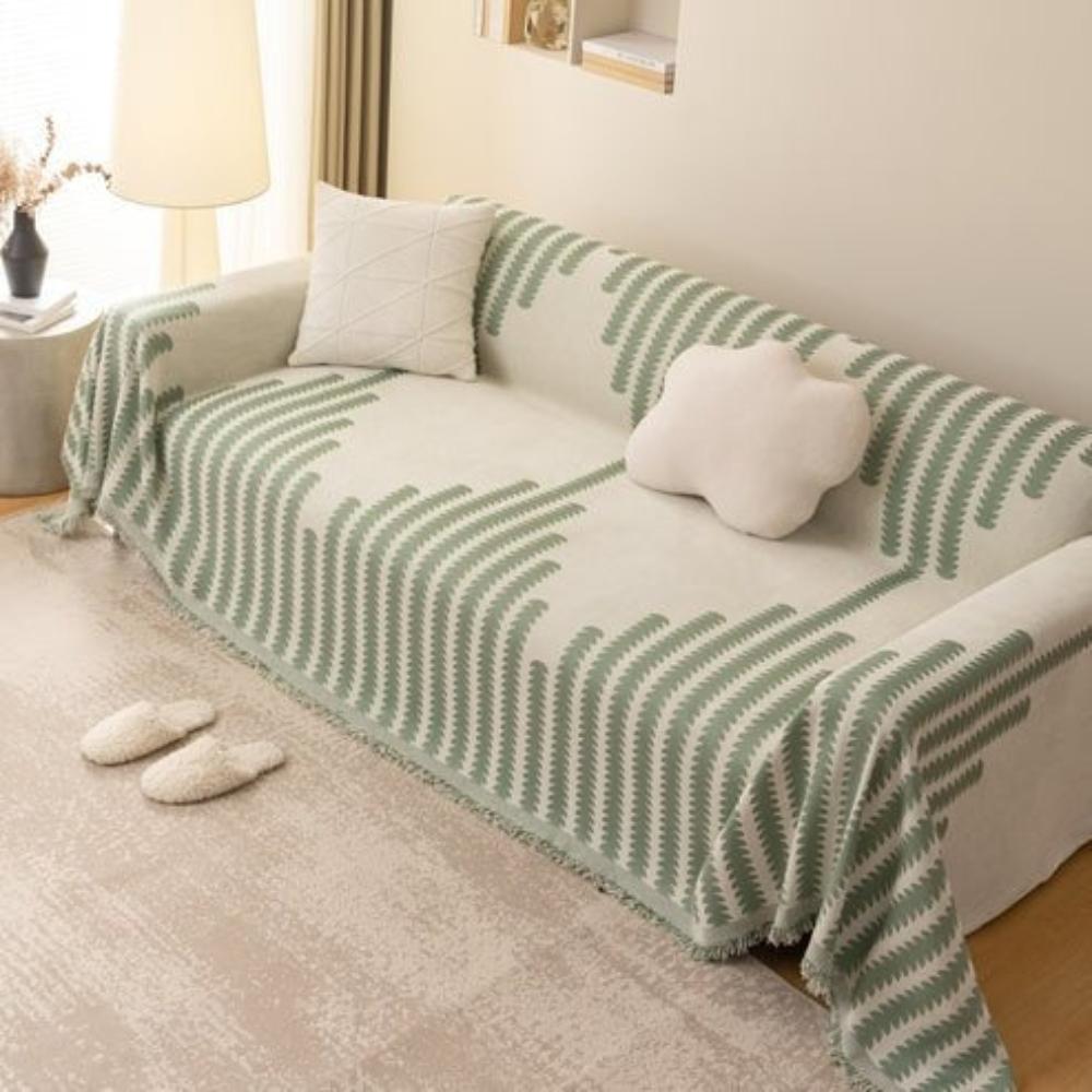 BowLift | Modern Monochrome Fern Sofa Cover