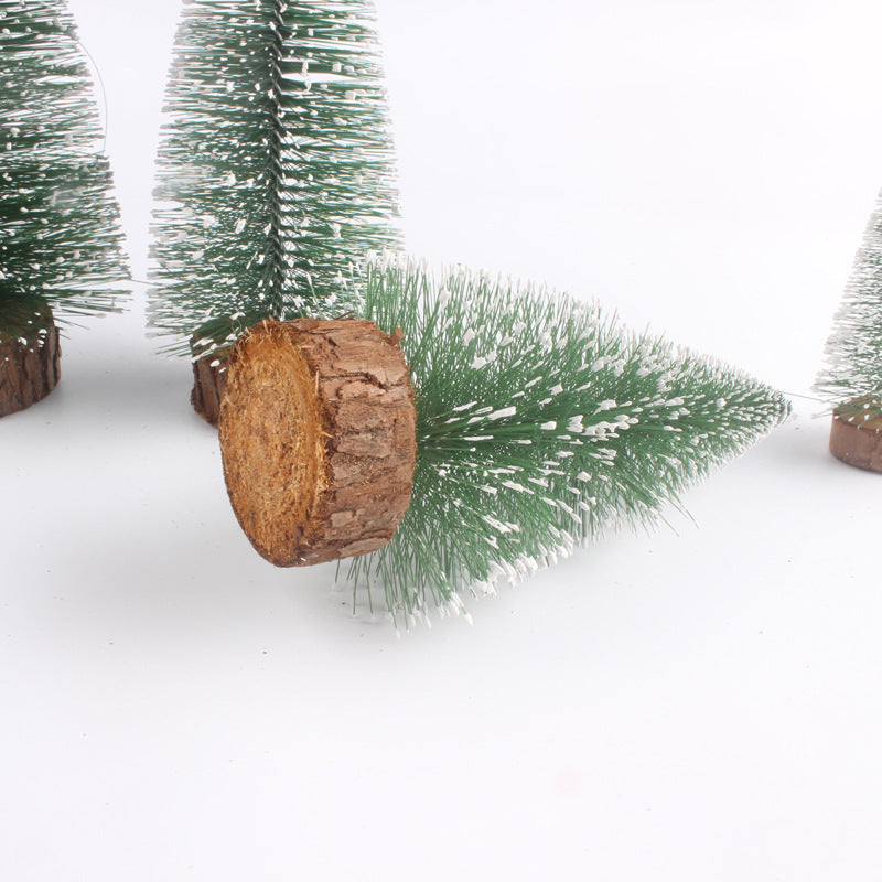 Mini Christmas tree made of pine needles