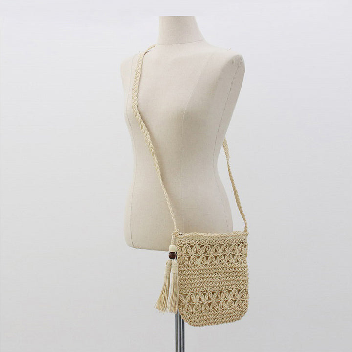 Hand-knotted crochet bag Bowlift