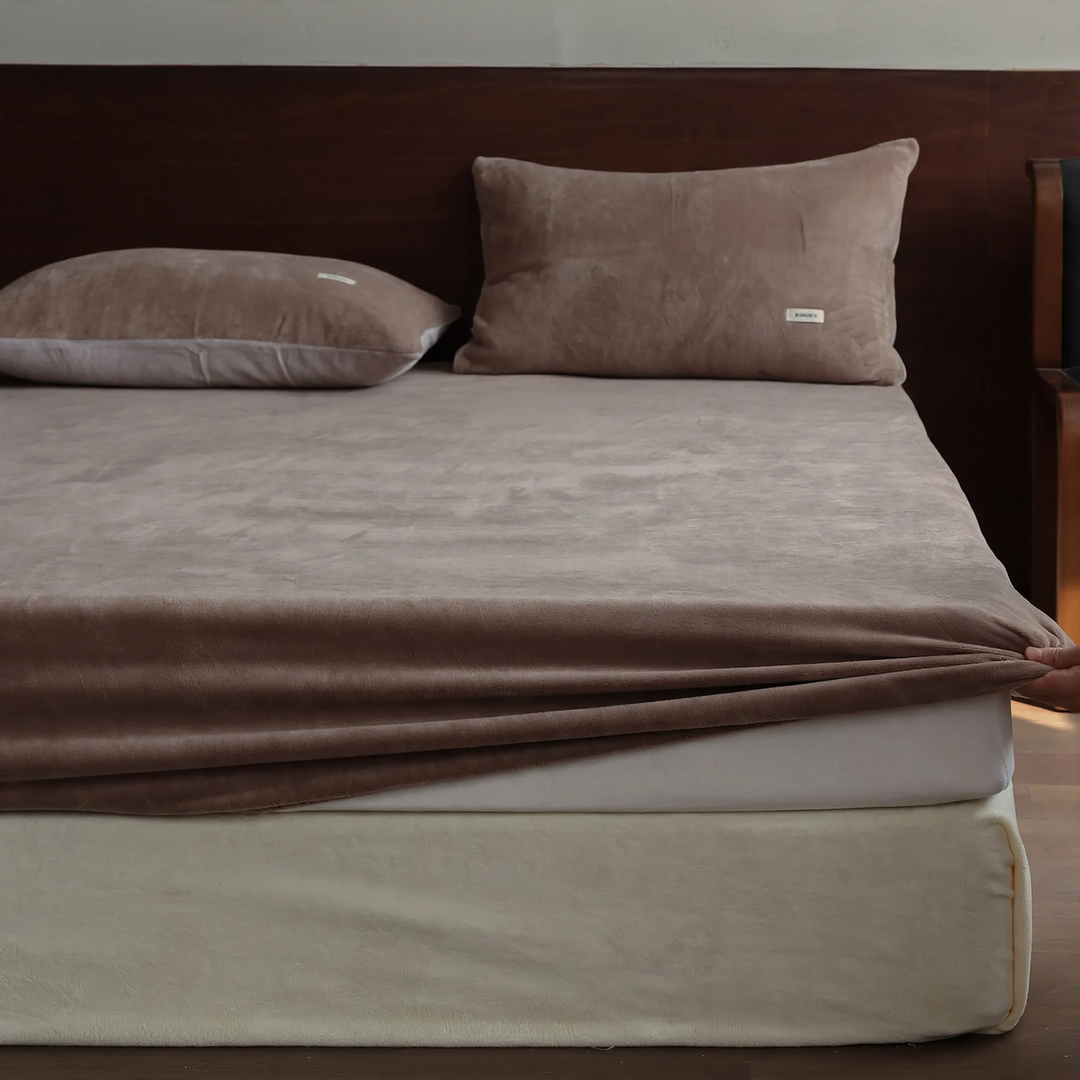 Milk fiber fitted sheet with elastic, winter