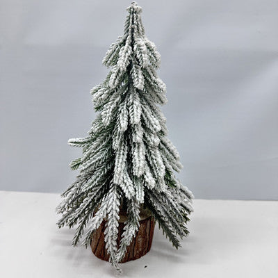 Christmas decoration: wreaths, trees and garlands