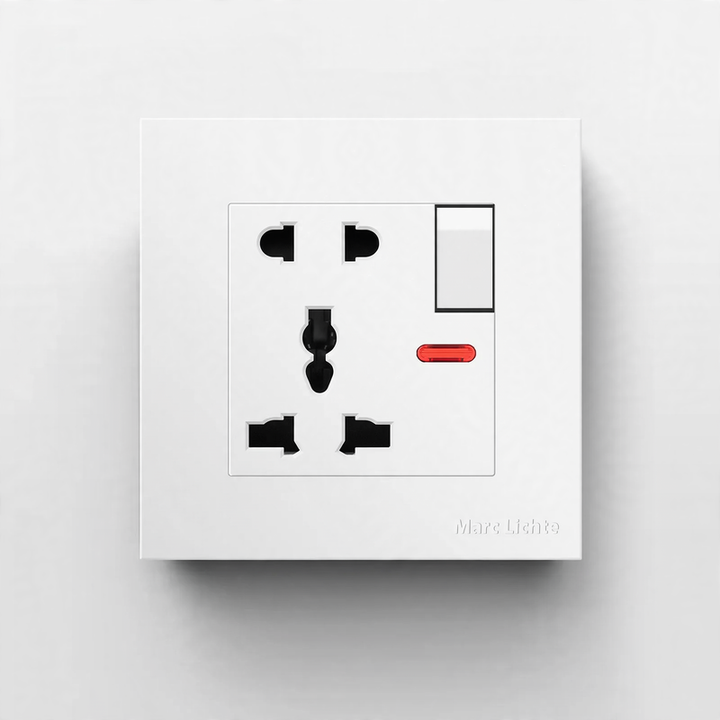 Socket 16A European standard with USB