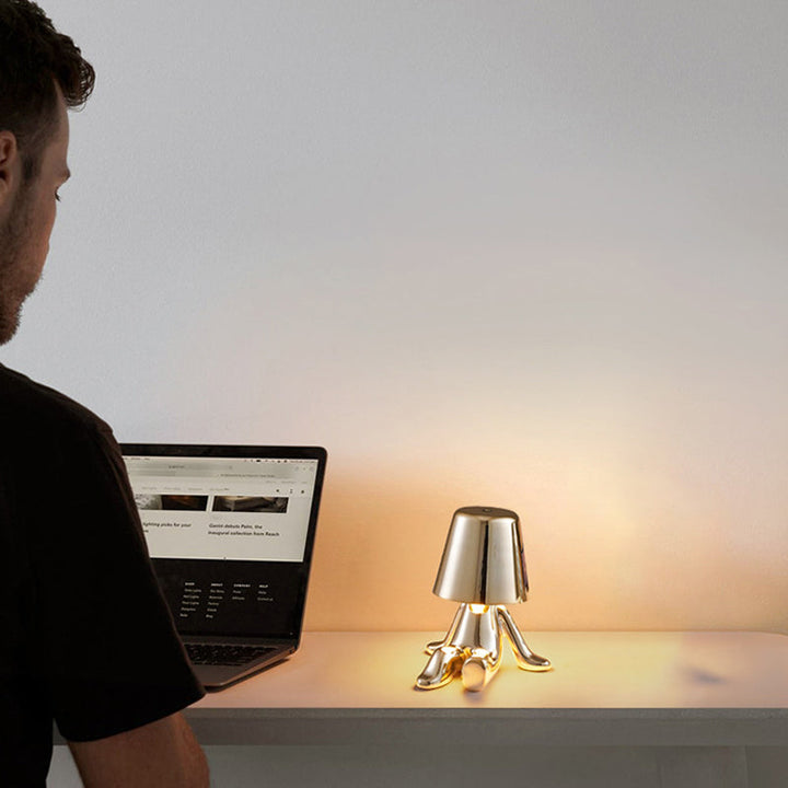 BowLift | Thinker Little Golden Man Table Lamp