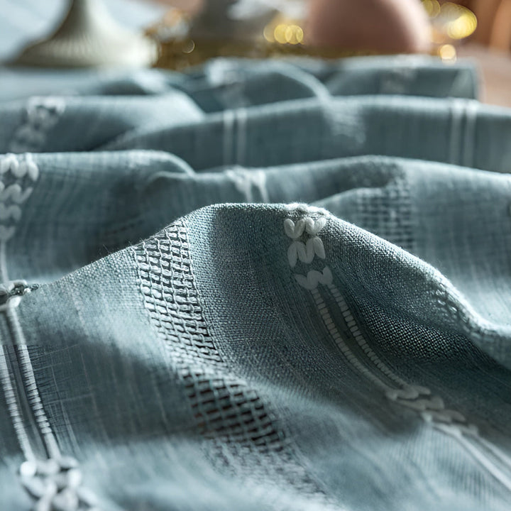 BowLift | Tassel Whisper Table Runner