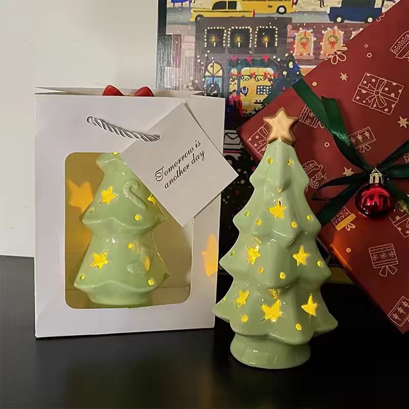 Christmas tree night light made of ceramic