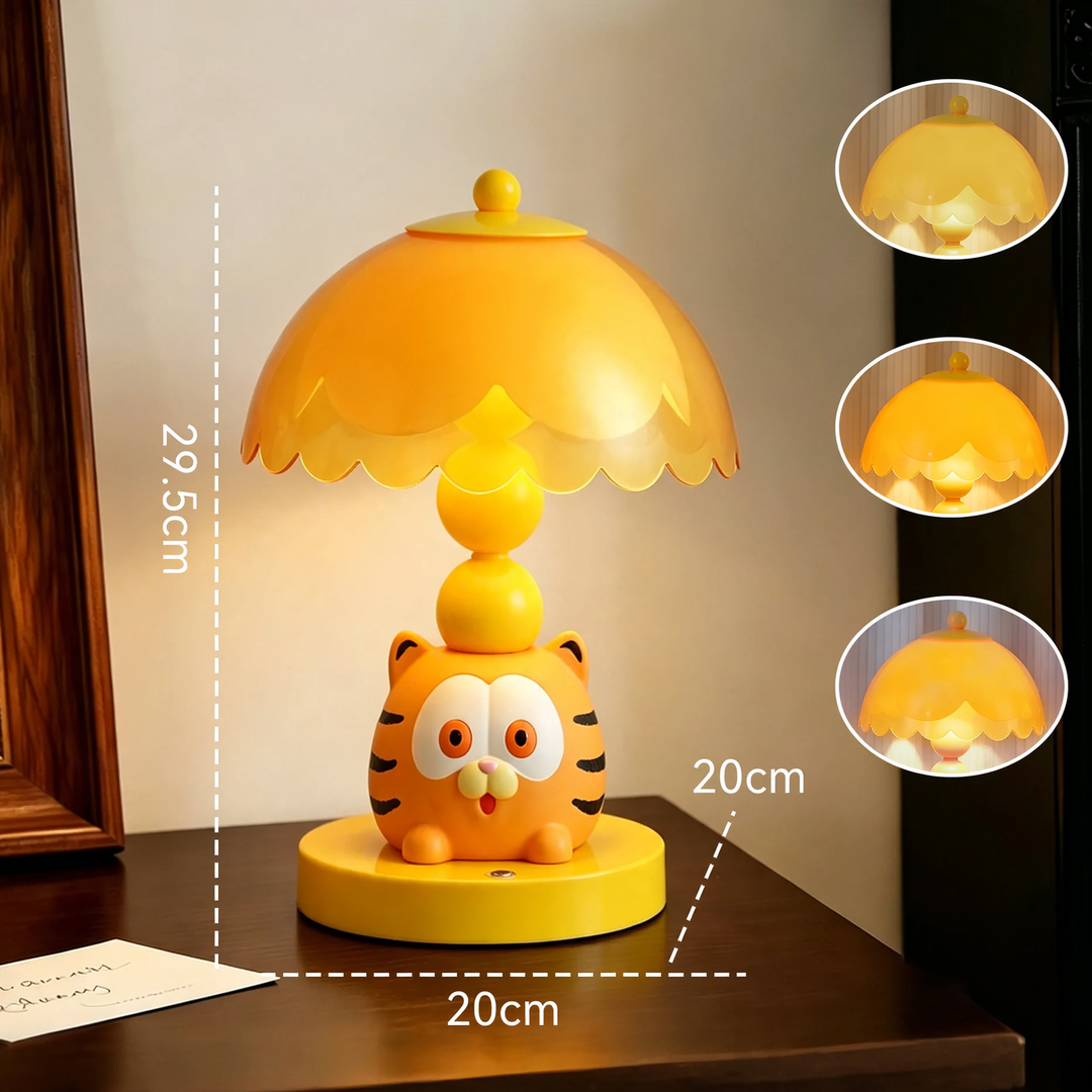 Yellow Garfield table lamp