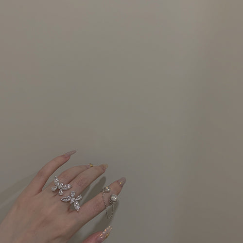 Elegant Butterfly-Inspired Adjustable Ring Bowlift